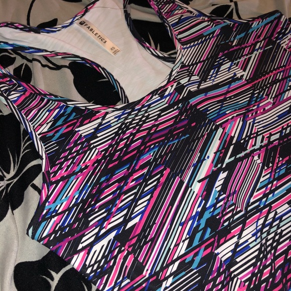 Fabletics Tank Top - Picture 3 of 5